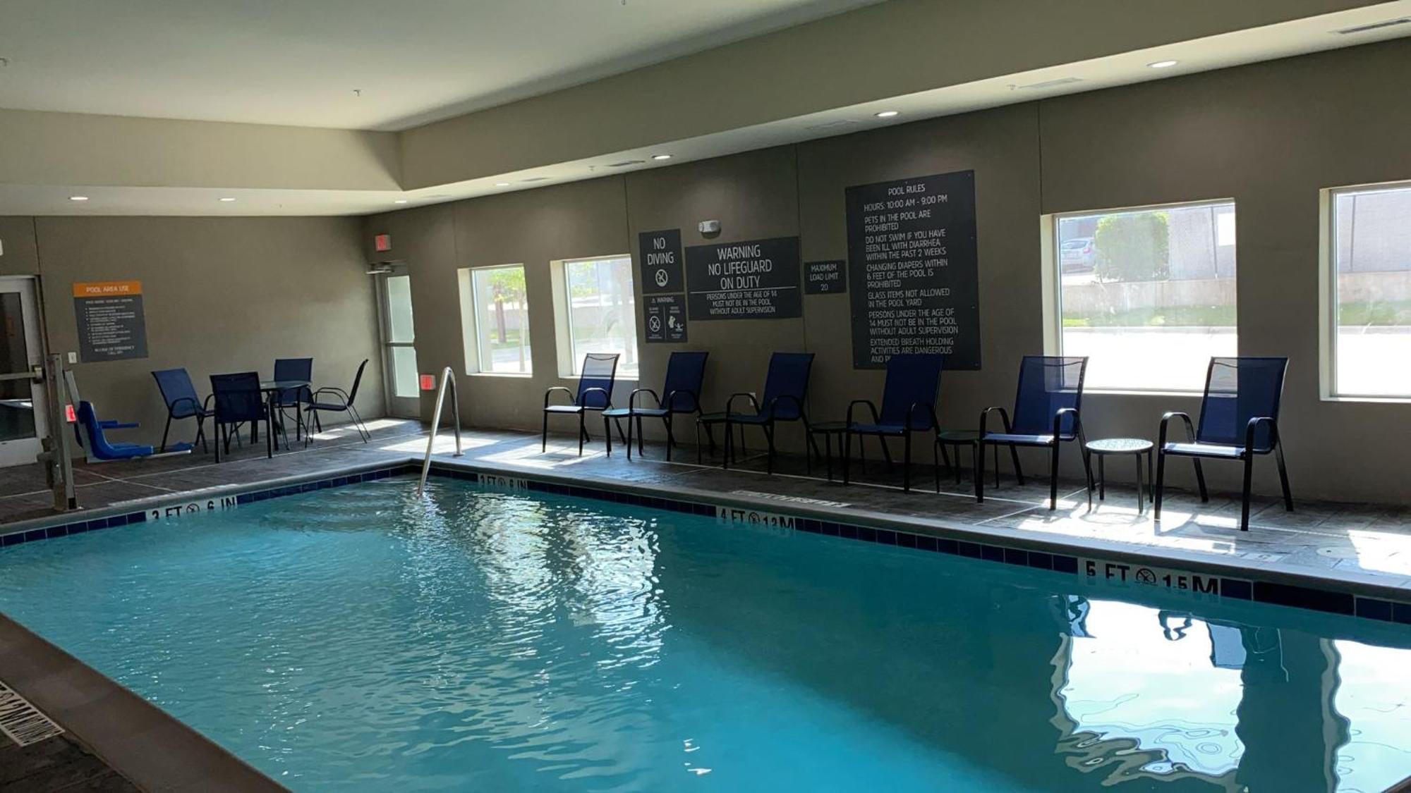 La Quinta Inn & Suites By Wyndham Austin South ภายนอก รูปภาพ