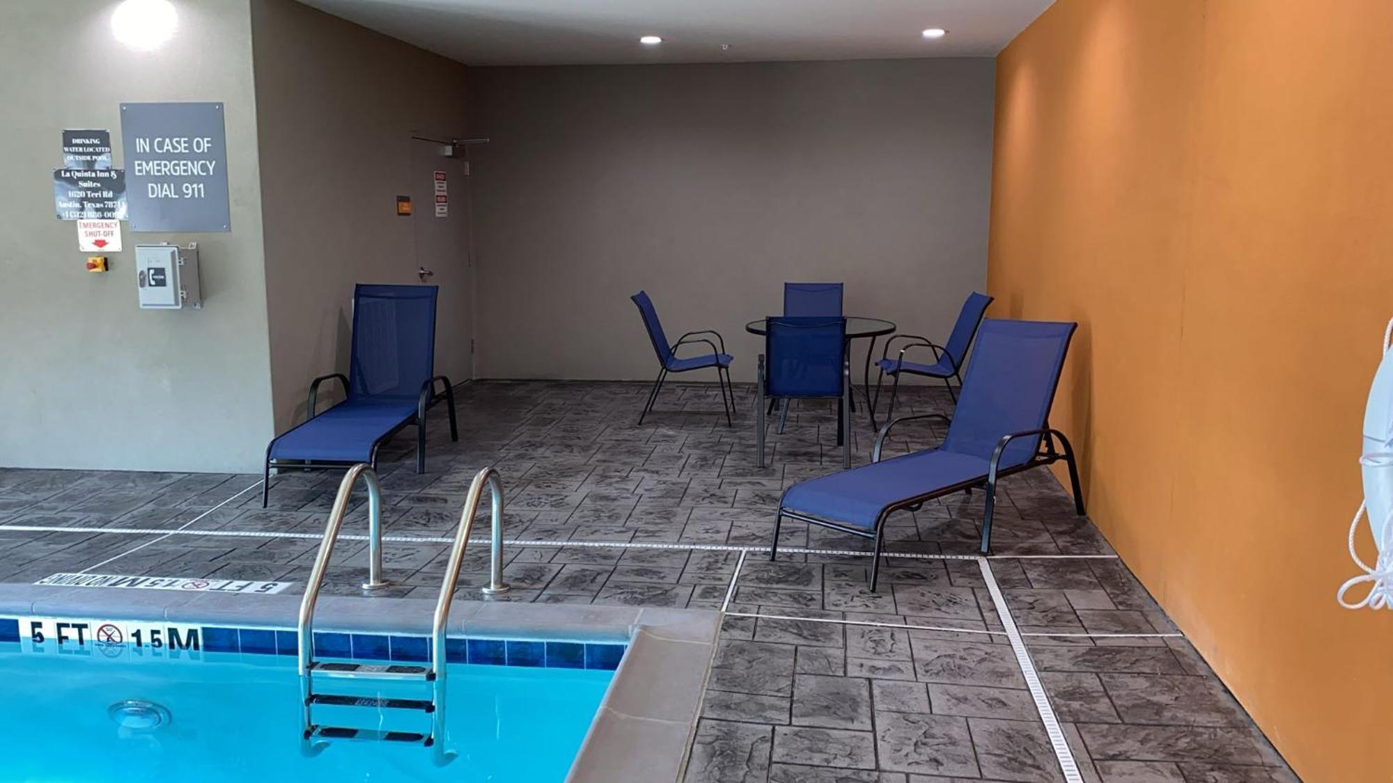 La Quinta Inn & Suites By Wyndham Austin South ภายนอก รูปภาพ