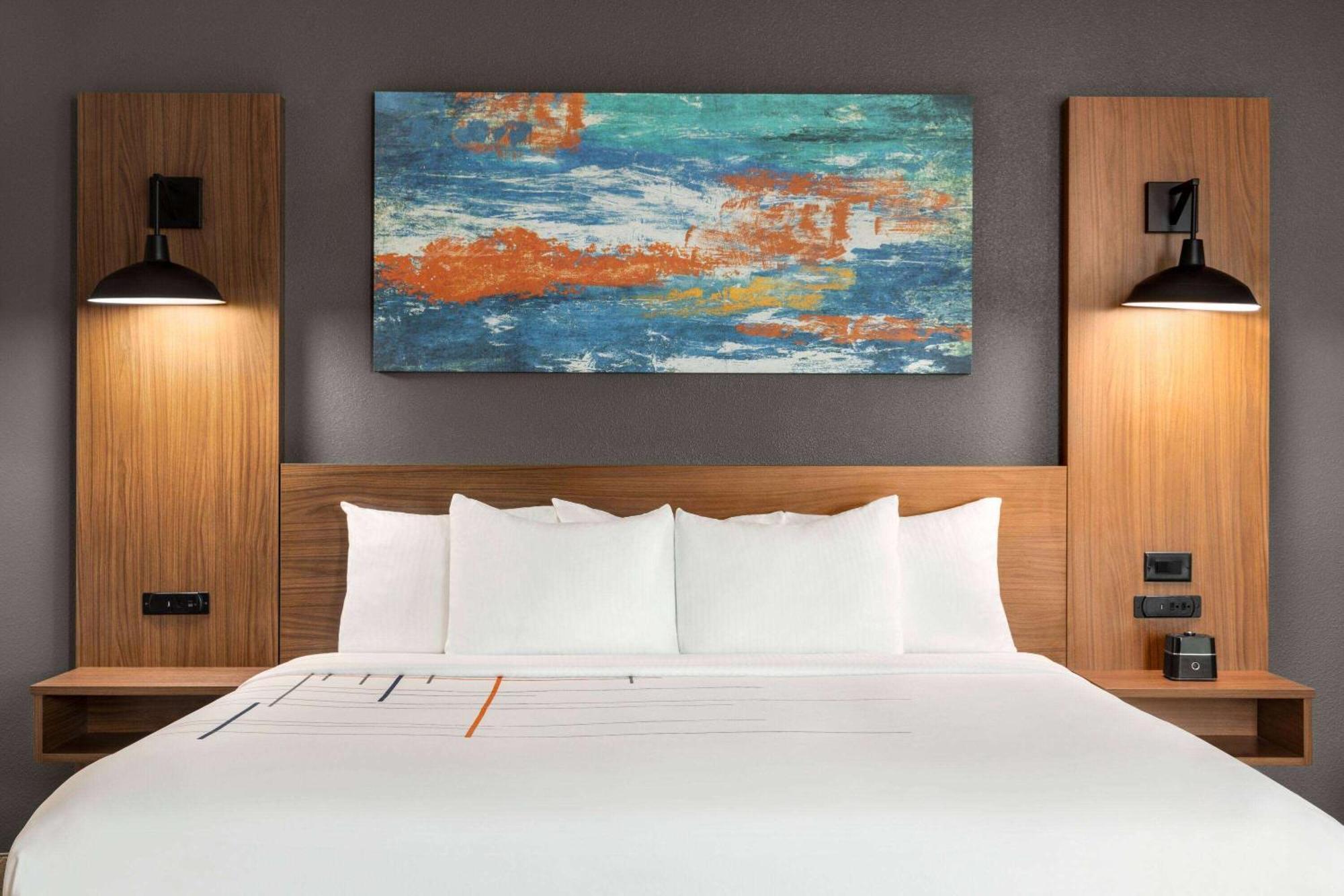 La Quinta Inn & Suites By Wyndham Austin South ภายนอก รูปภาพ